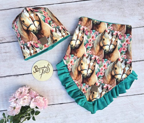 Czapka dziecięca bawełniana – wzór konie (różne wzory do wyboru)