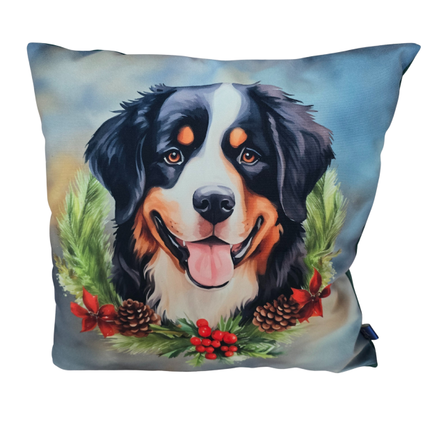Poszewka dekoracyjna na jaśka – Berneński pies pasterski w zimowej oprawie
